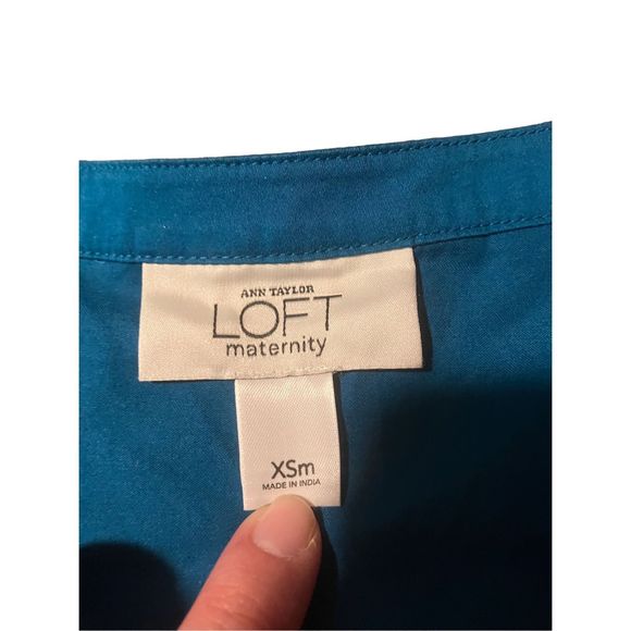 5/$25 LOFT maternity blouse size xs - Picture 4 of 4